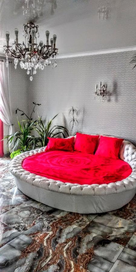 Soborna Square Apartment Odessa Buitenkant foto